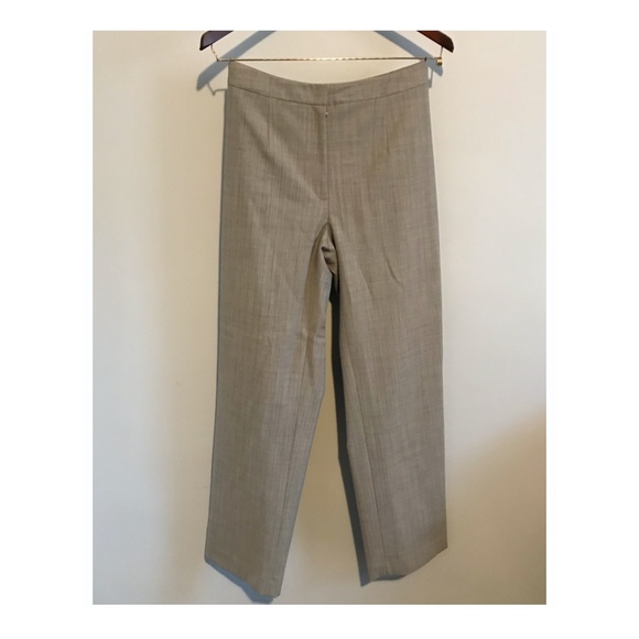 TAHARI Petite Suit - Picture 2 of 3